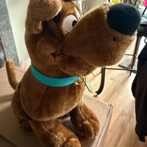 Vintage 2000 Talking Scooby Doo 14" Plush Electronic Cartoon Network